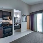 kitchenette with view of bathroom vanity at Best Western Plus The Inn at Hampton